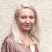 Photo of Bogna J. Gladden-Obidzinska