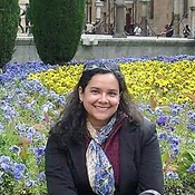 Photo of Flávia Amparo