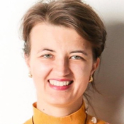 Photo of Karolina La Fors