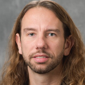 Photo of Daniel Kelly