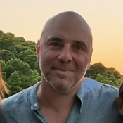 Photo of Frank Chouraqui