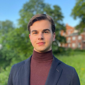 Photo of Lucas Gronouwe