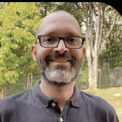 Photo of Jorge Alejandro Florez-Restrepo
