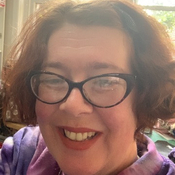Photo of Julie Hawthorne