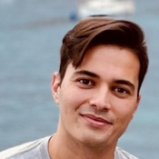 Photo of Alejandro Fernández-Roldán