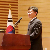 Photo of Seungbae Park