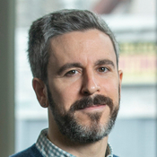 Photo of Matthew Lindauer