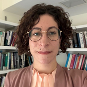 Photo of Sara Bernstein