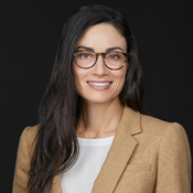 Photo of Lauren Ross