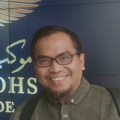 Photo of Syamsuddin Arif