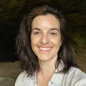 Photo of Kelli Barr