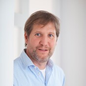 Photo of Stephan Sellmaier