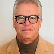 Photo of Vicente Medina