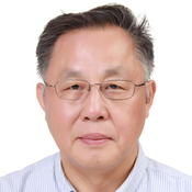 Photo of Bo Chen