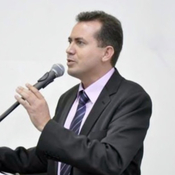 Photo of Eduardo Simões