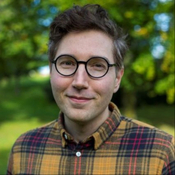 Photo of Simon Knutsson