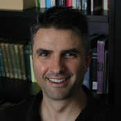 Photo of Neil Van Leeuwen