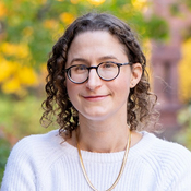 Photo of Julia Nefsky